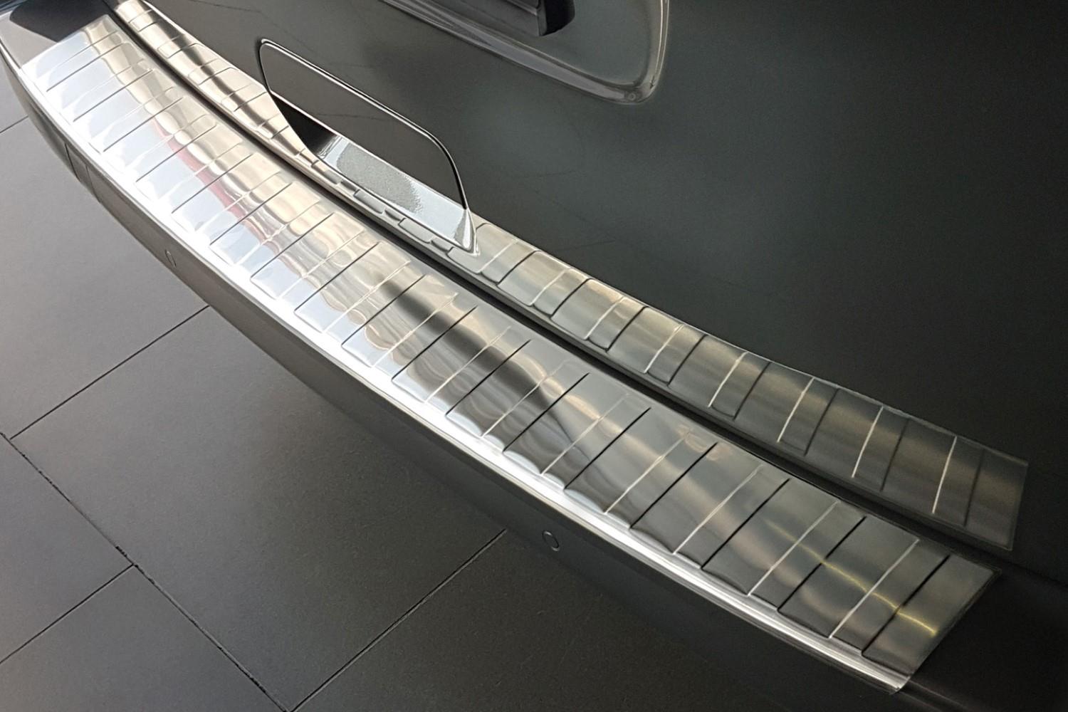 Protection de seuil de coffre convient à Toyota ProAce Verso II 2016-présent acier inox brossé