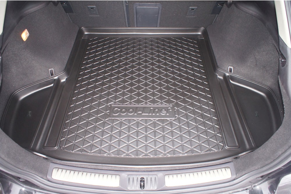 Boot mat Toyota Avensis III 2008 2018 wagon Cool Liner anti slip PE TPE rubber
