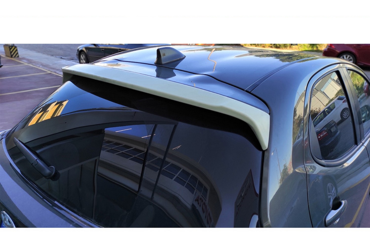 Becquet de toit convient à Toyota Yaris (XP21) 2020-présent 5 portes bicorps