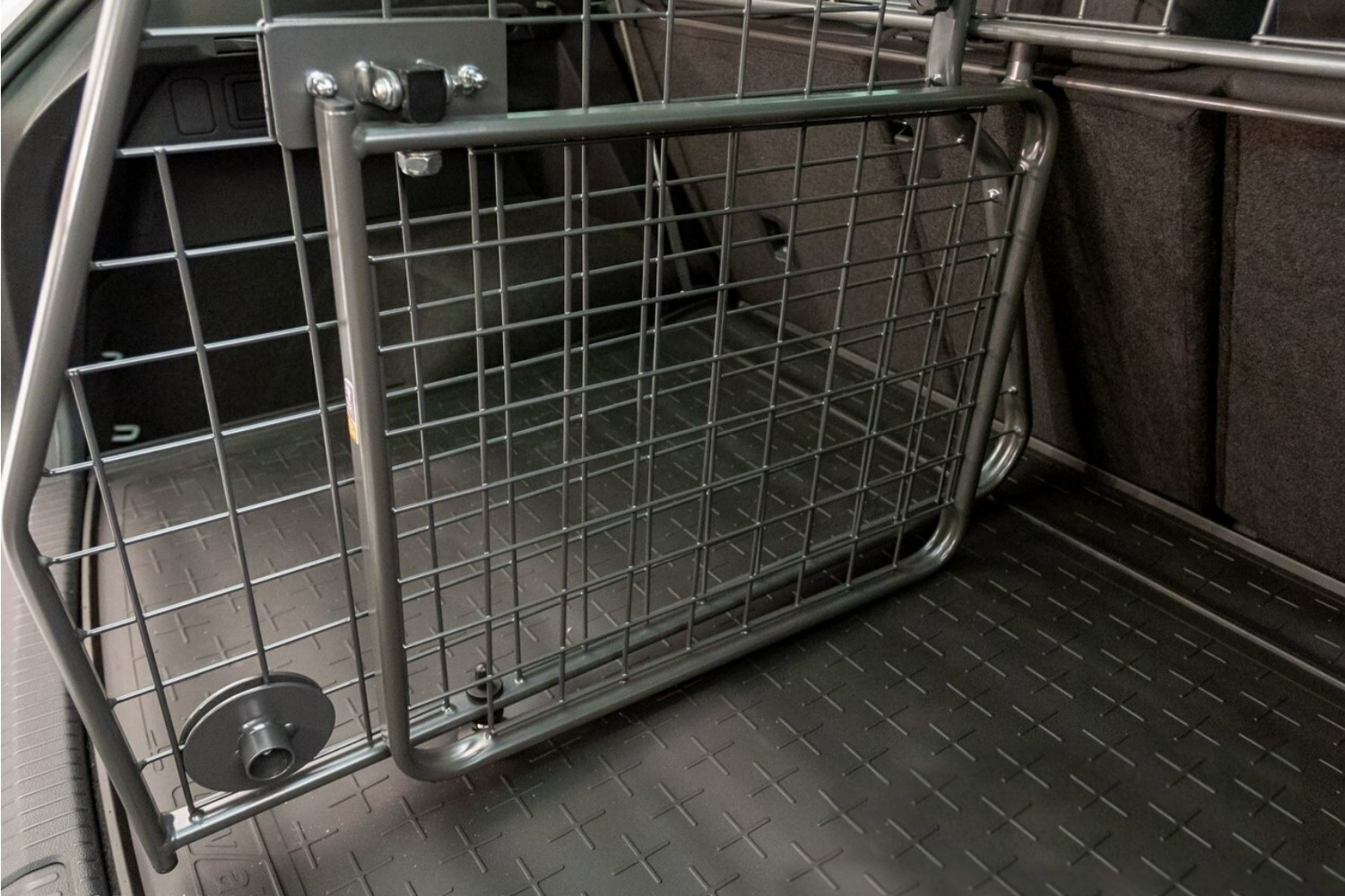 TailGate Kia Ceed Sportswagon (CD) Travall Car Parts Expert