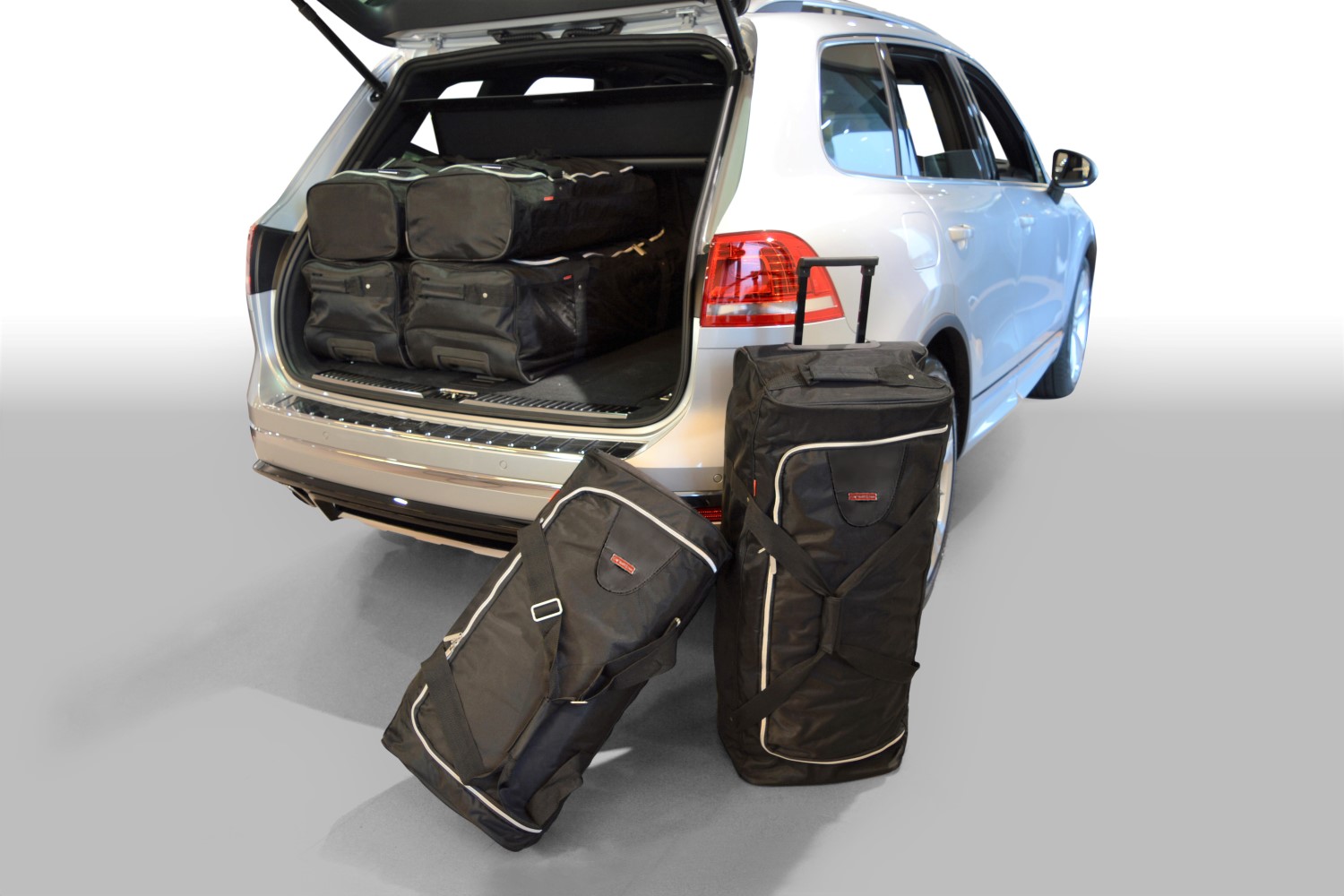 Travel bag set suitable for Volkswagen Touareg II (7P5) 2010-2018 Original