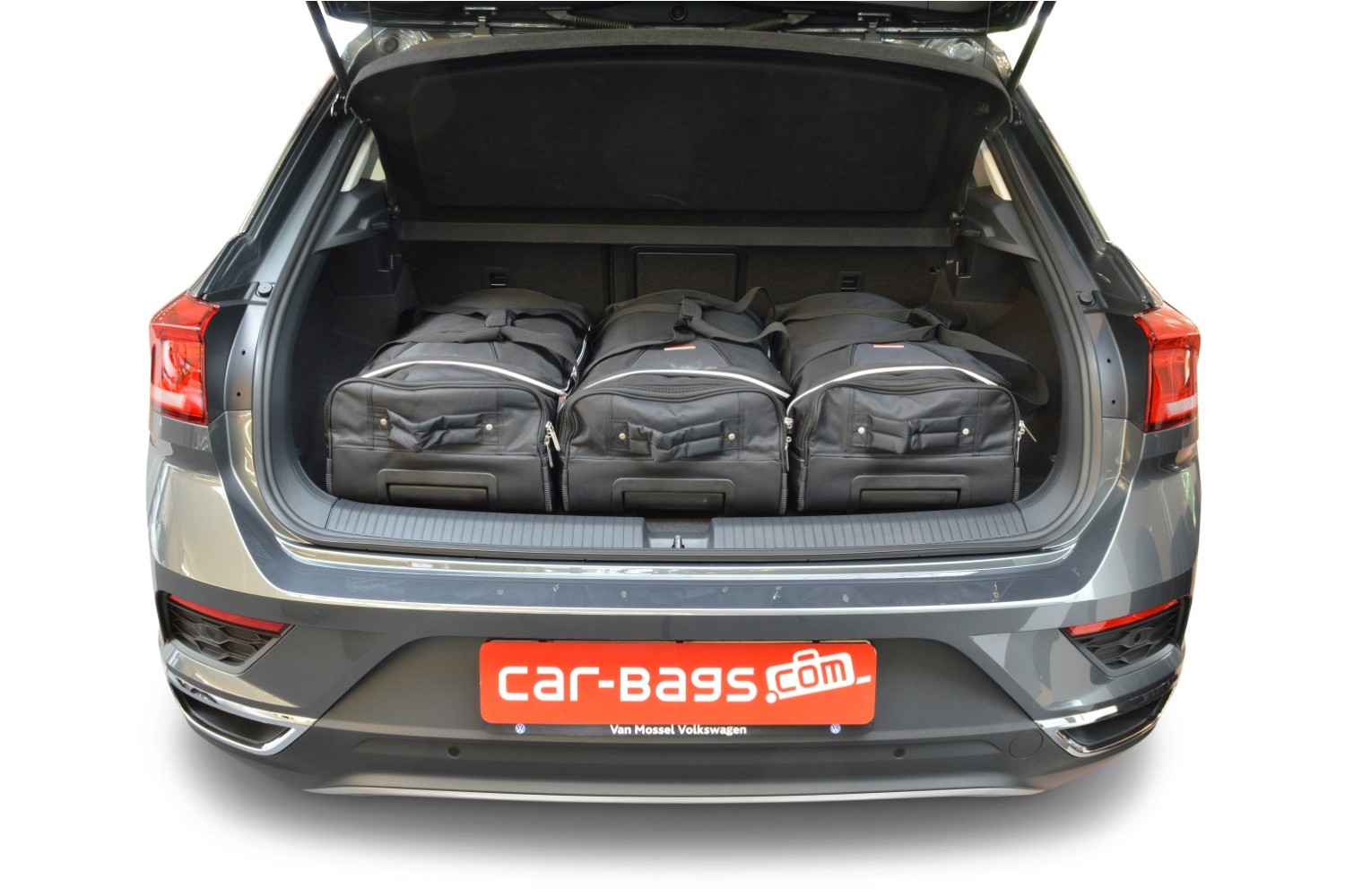 Travel bag set suitable for Volkswagen T-Roc I 2017-2025 5-door hatchback Original (2)