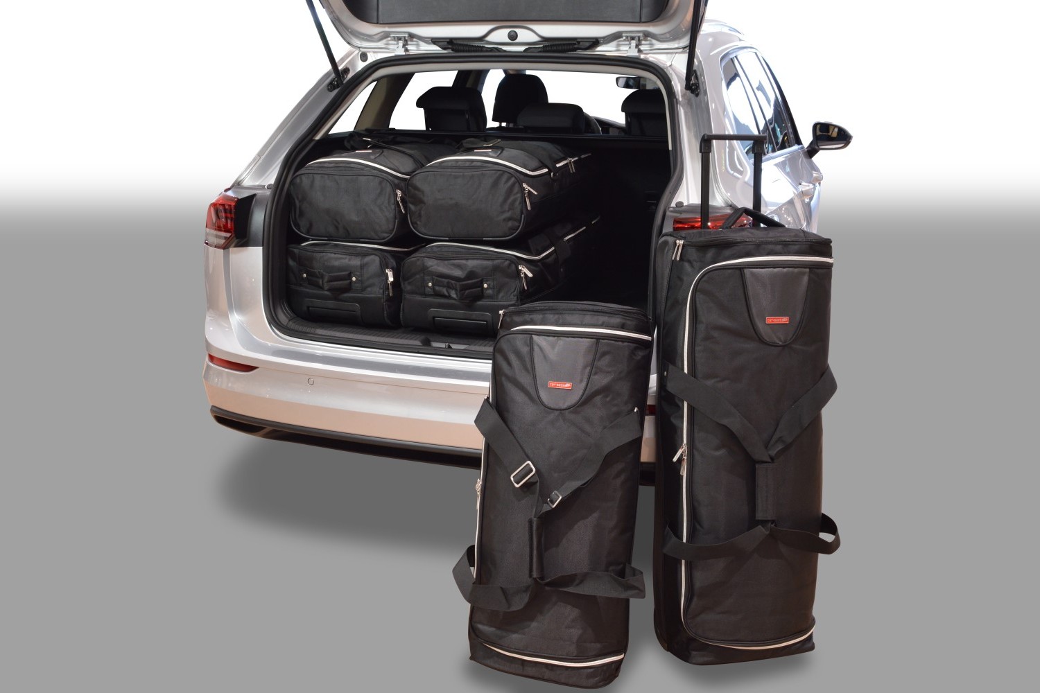 Kofferraumschutz VW Golf 8 Variant ab 2020- Kofferraumwanne DIOMA