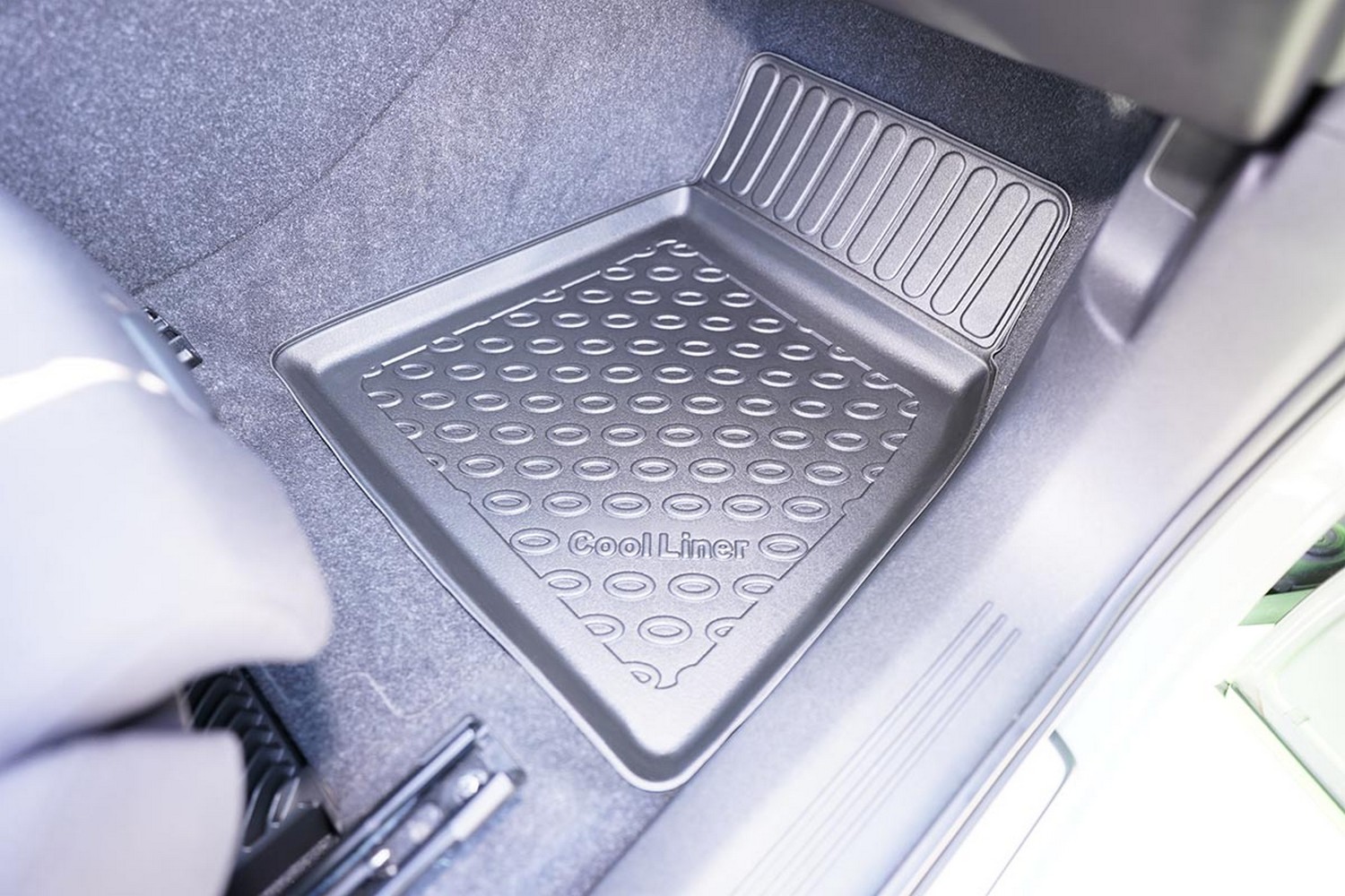 Car mats suitable for Volvo C40 2021-present Cool Liner PE/TPE rubber (VOL1C4FM-C) (3) Car mats suitable for Volvo C40 2021-present Cool Liner PE/TPE rubber (VOL1C4FM-C) (3)