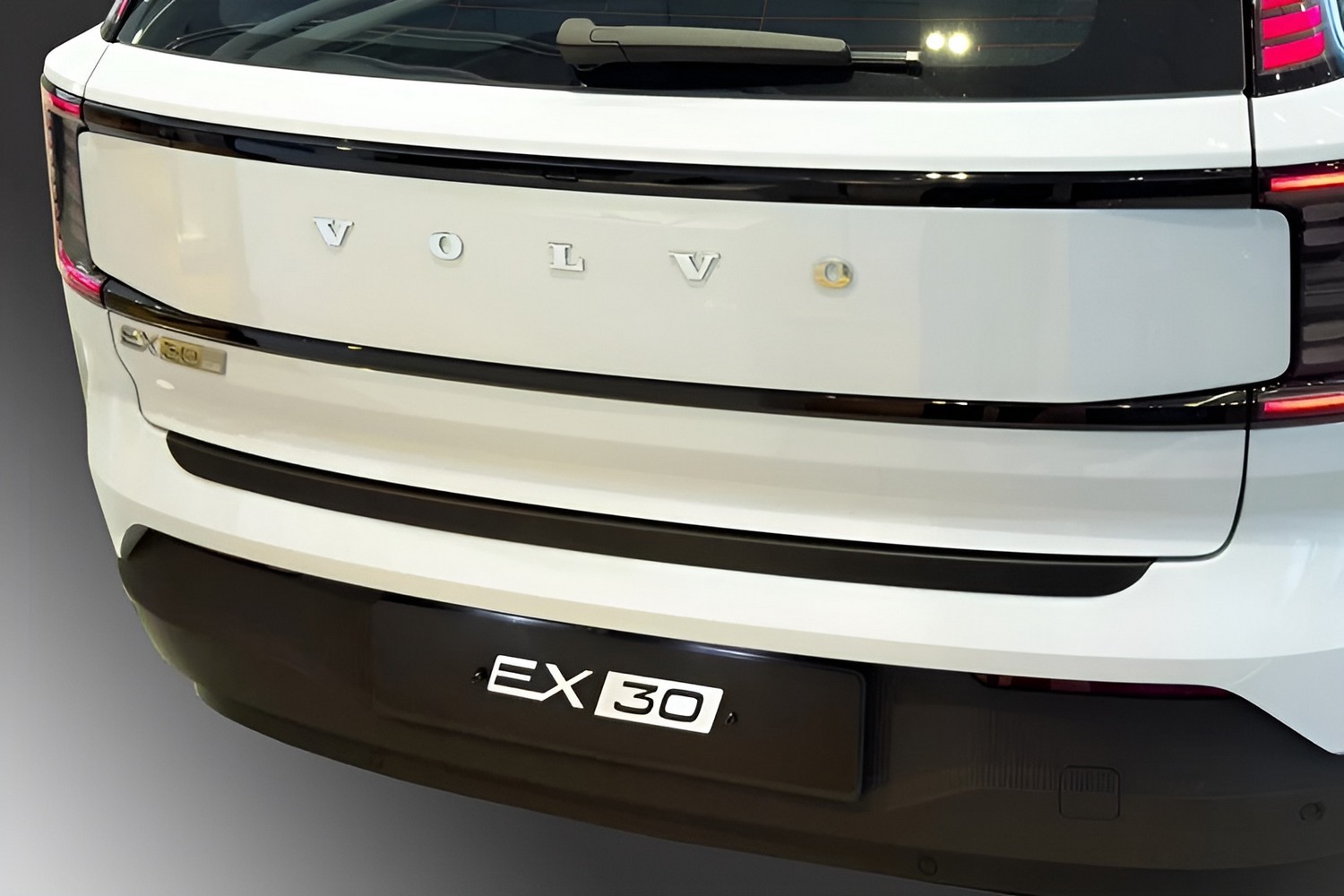 Rear bumper protector suitable for Volvo EX30 2024-present ABS - matt black (VOL1E3BR) (2)