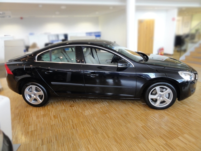 Stootstrips geschikt voor Volvo S60 II 2010-2018 4-deurs sedan set zijportieren