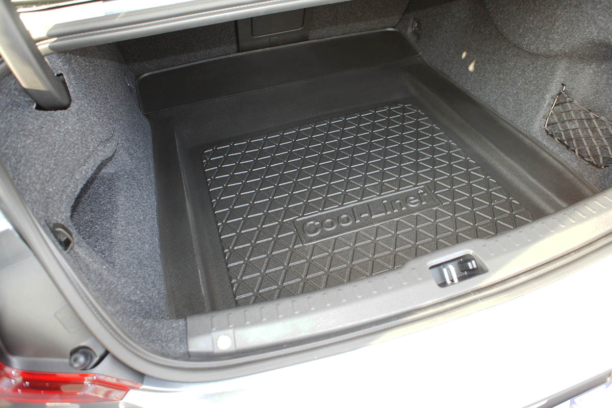 Boot mat Volvo S90 II 2016-present 4-door saloon Cool Liner anti slip  PE/TPE rubber