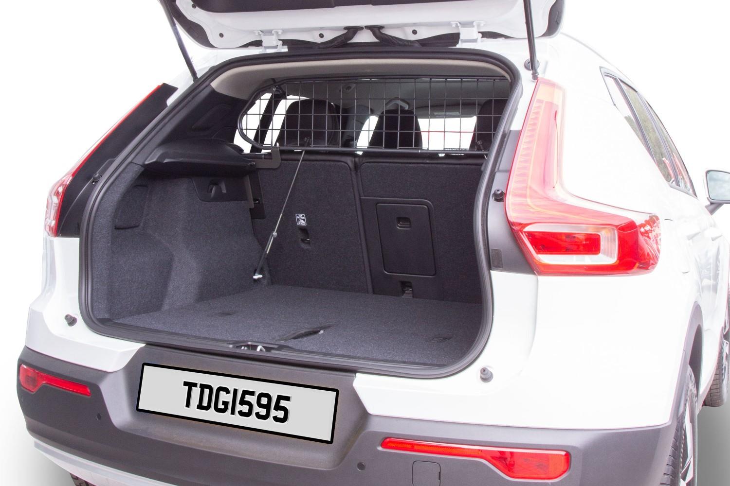 Dog guard Volvo XC40 Car Parts Expert