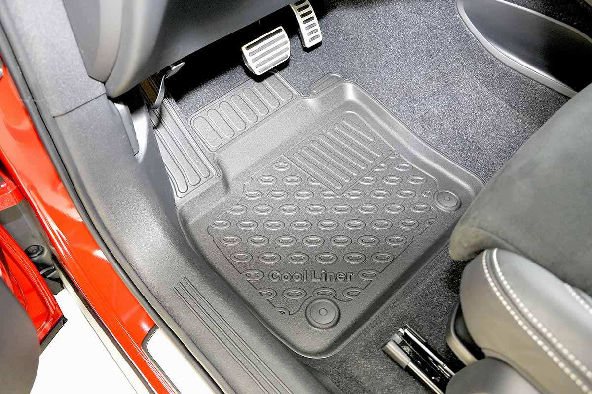 Volvo xc40 online rubber floor mats