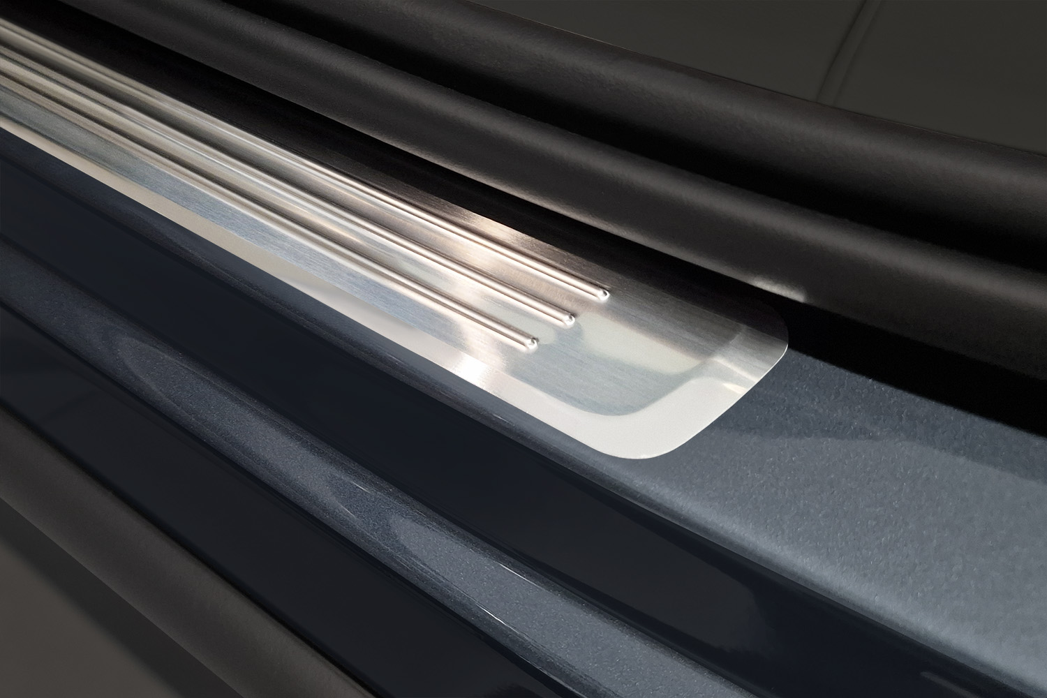 Door sill plates suitable for Volvo XC90 II 2015-present stainless steel brushed 4 pieces (3)