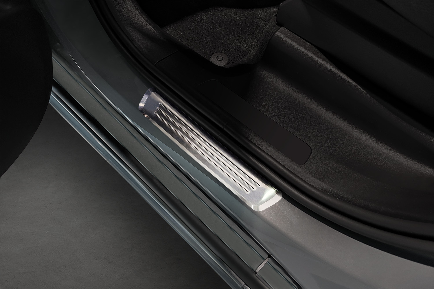 Door sill plates suitable for Volvo XC90 II 2015-present stainless steel brushed 4 pieces (4)