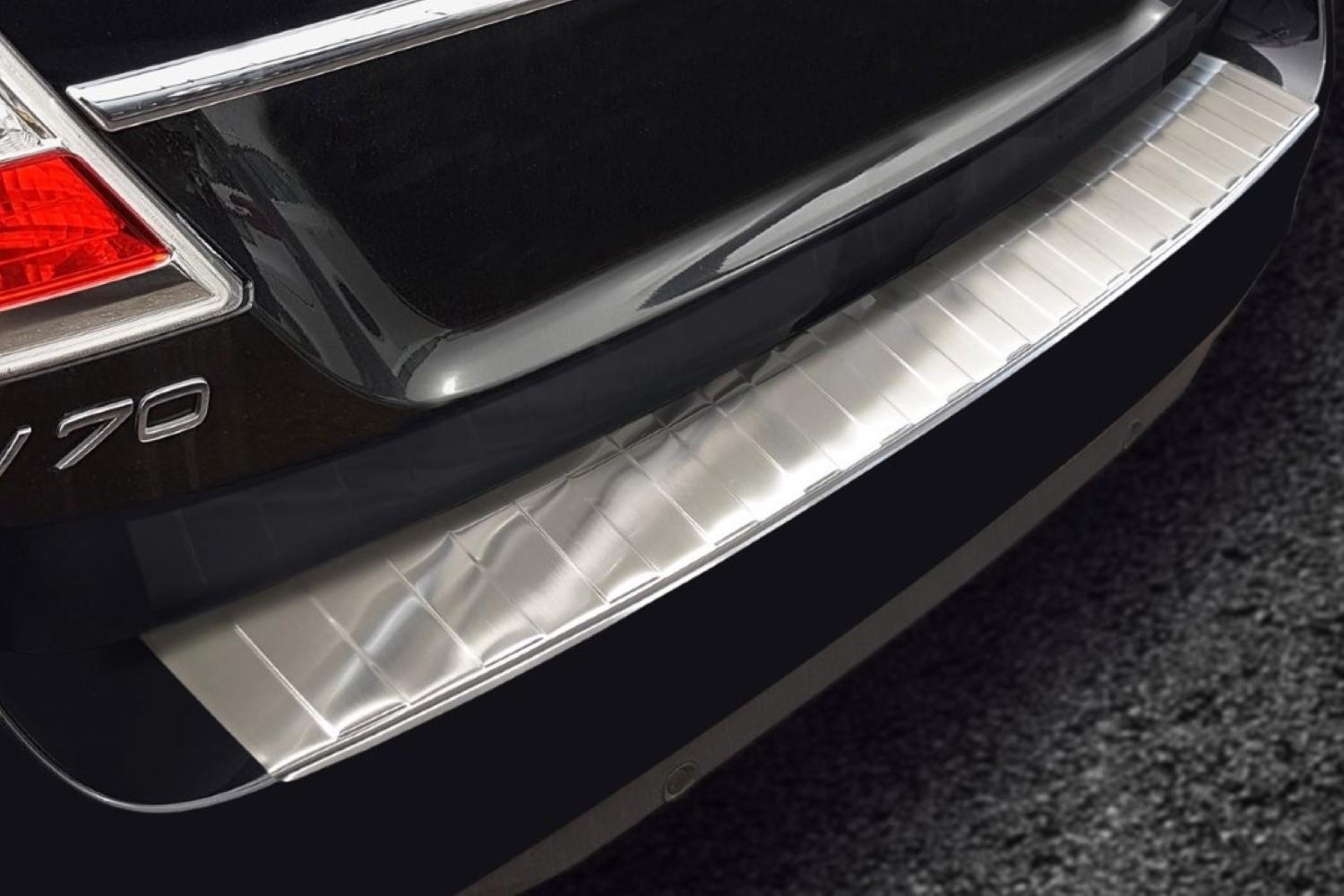 Protection de seuil de coffre Volvo V70 (P24) 2013-2016 break acier inox brossé