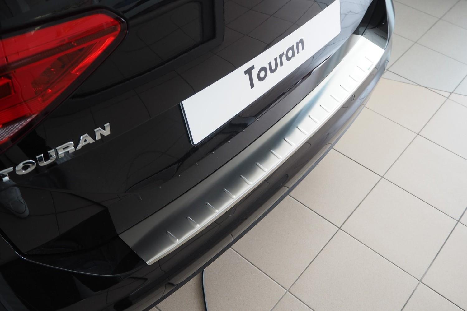 Protection de seuil de coffre Volkswagen Touran (5T) acier inox