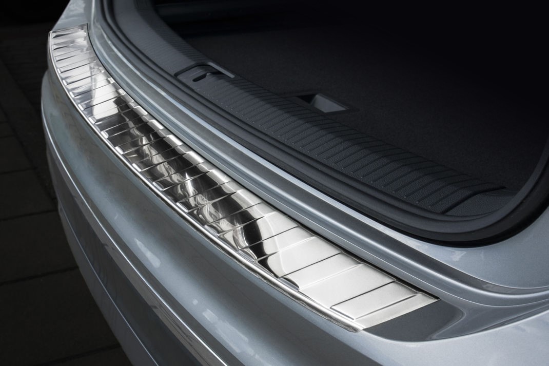 Protection de seuil de coffre Volkswagen Tiguan II 2015-2024 acier inox brillant
