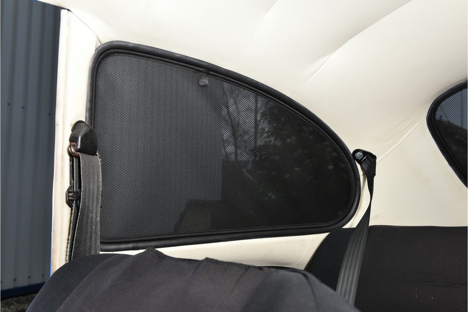 Sun shades suitable for Volkswagen Beetle 1945-2003 2-door Car Shades - set