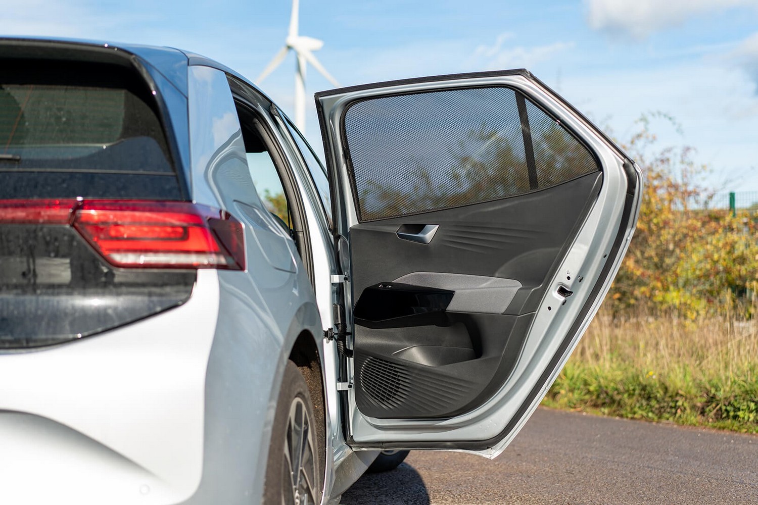 Sun shades Volkswagen ID.3 2019-present 5-door hatchback Car Shades - rear side doors