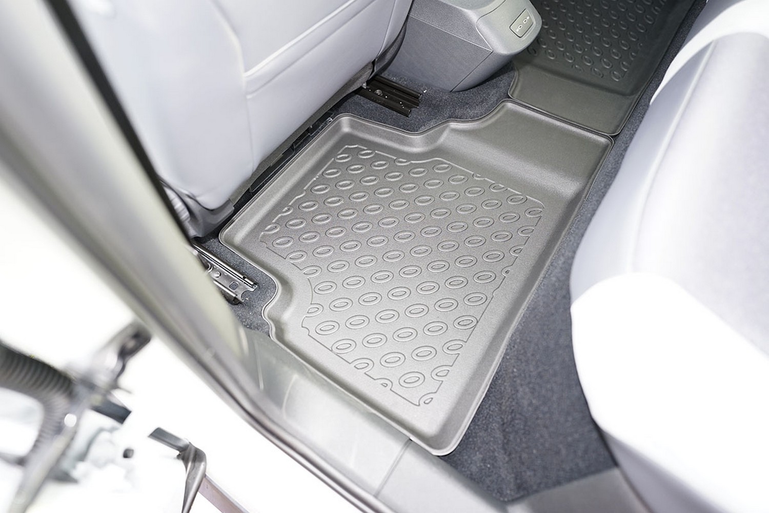 Car mats suitable for Volkswagen ID.3 2019-present 5-door hatchback Cool Liner PE/TPE rubber (VW1I3FM-C) (4)