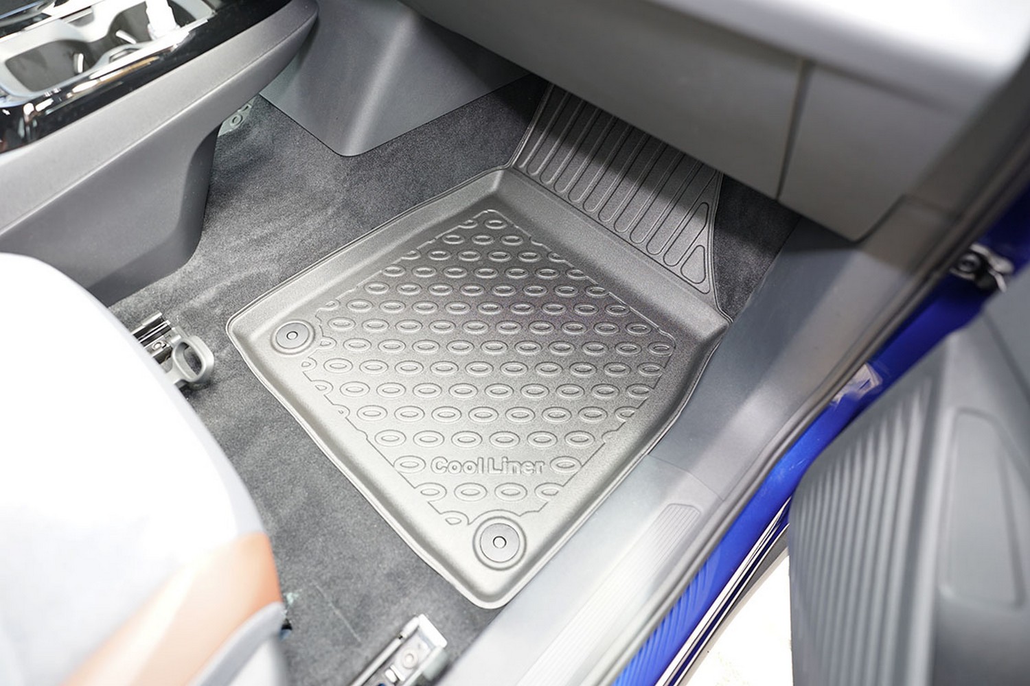 Car mats suitable for Volkswagen ID.4 2020-present Cool Liner PE/TPE rubber (VW1I4FM-C) (3) Car mats suitable for Volkswagen ID.4 2020-present Cool Liner PE/TPE rubber (VW1I4FM-C) (3)