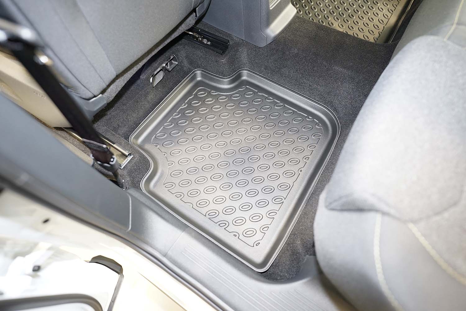 Car mats suitable for Volkswagen Tayron 2024-present Cool Liner PE/TPE rubber (VW1TYFM-C) (6)