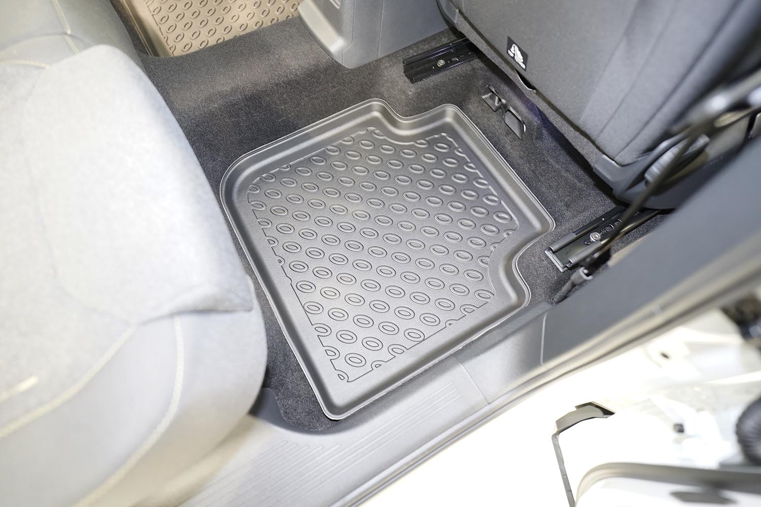 Car mats suitable for Volkswagen Tayron 2024-present Cool Liner PE/TPE rubber (VW1TYFM-C) (8)