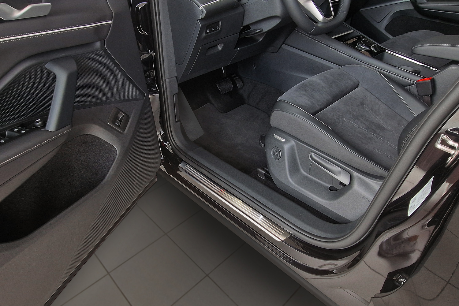 Instaplijsten geschikt voor Volkswagen Tiguan III 2024-heden RVS geborsteld 4-delig