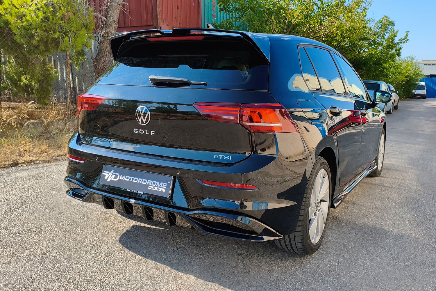 Rear diffuser suitable for Volkswagen Golf VIII (CD) 2024-present 5-door hatchback - painted (3)