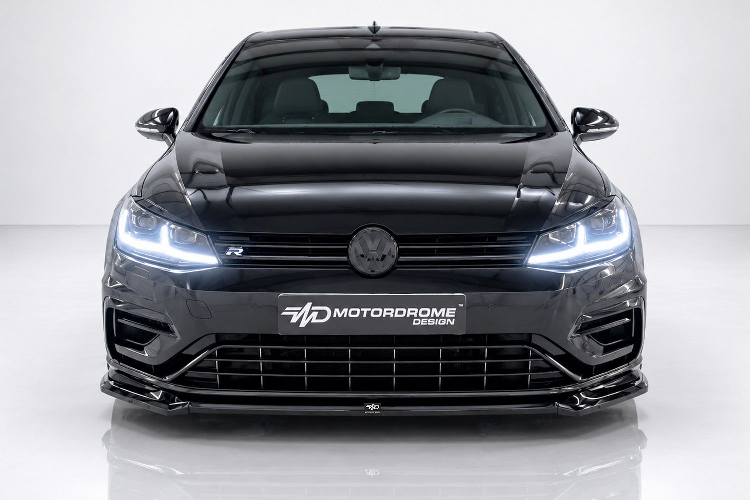Rear diffuser Volkswagen Golf VII Variant (5G) 2016-2020 5-door hatchback ABS Rear diffuser Volkswagen Golf VII Variant (5G) 2016-2020 5-door hatchback ABS