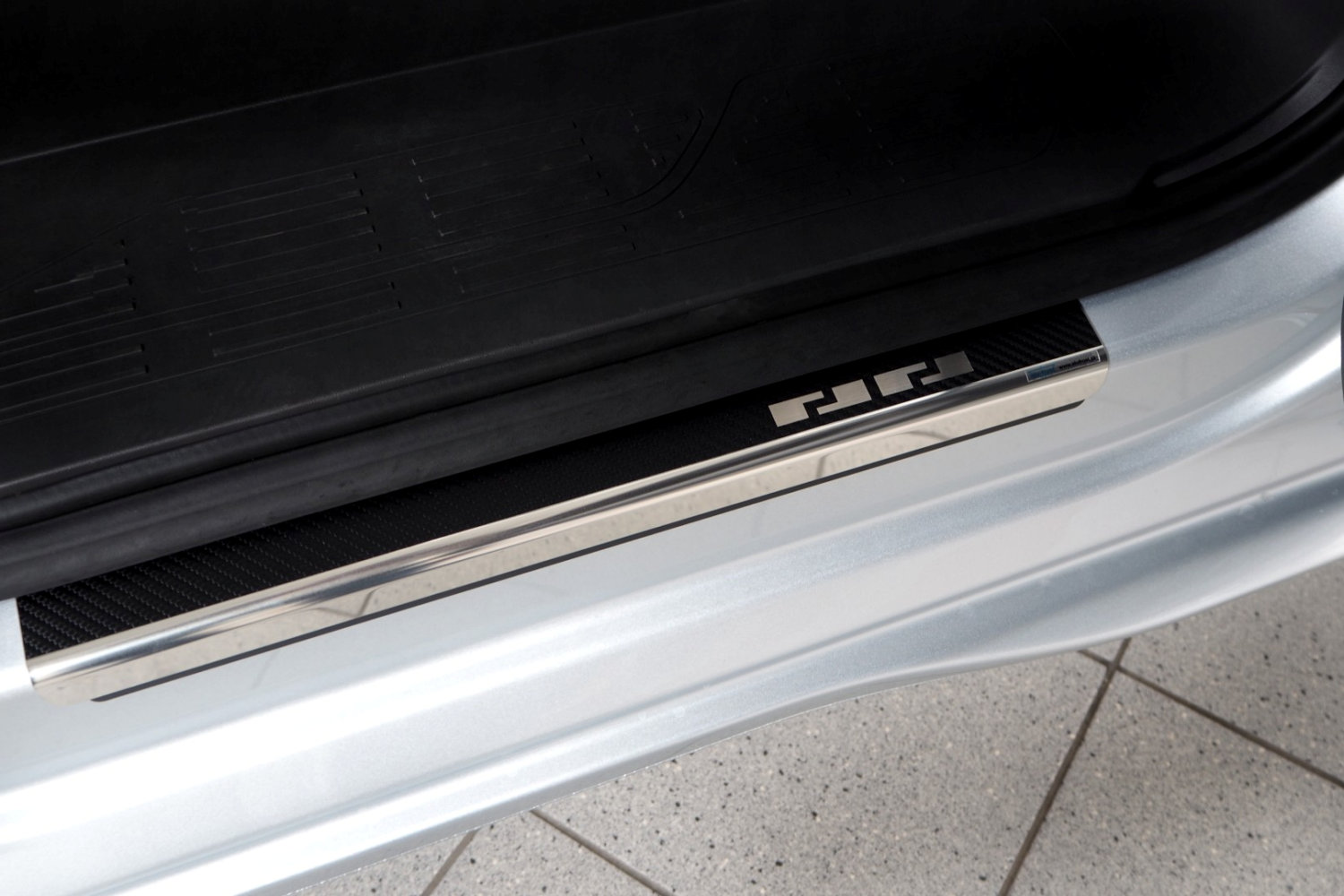 Instaplijsten geschikt voor Volkswagen Multivan T7 (ST) 2022-heden RVS - carbon folie