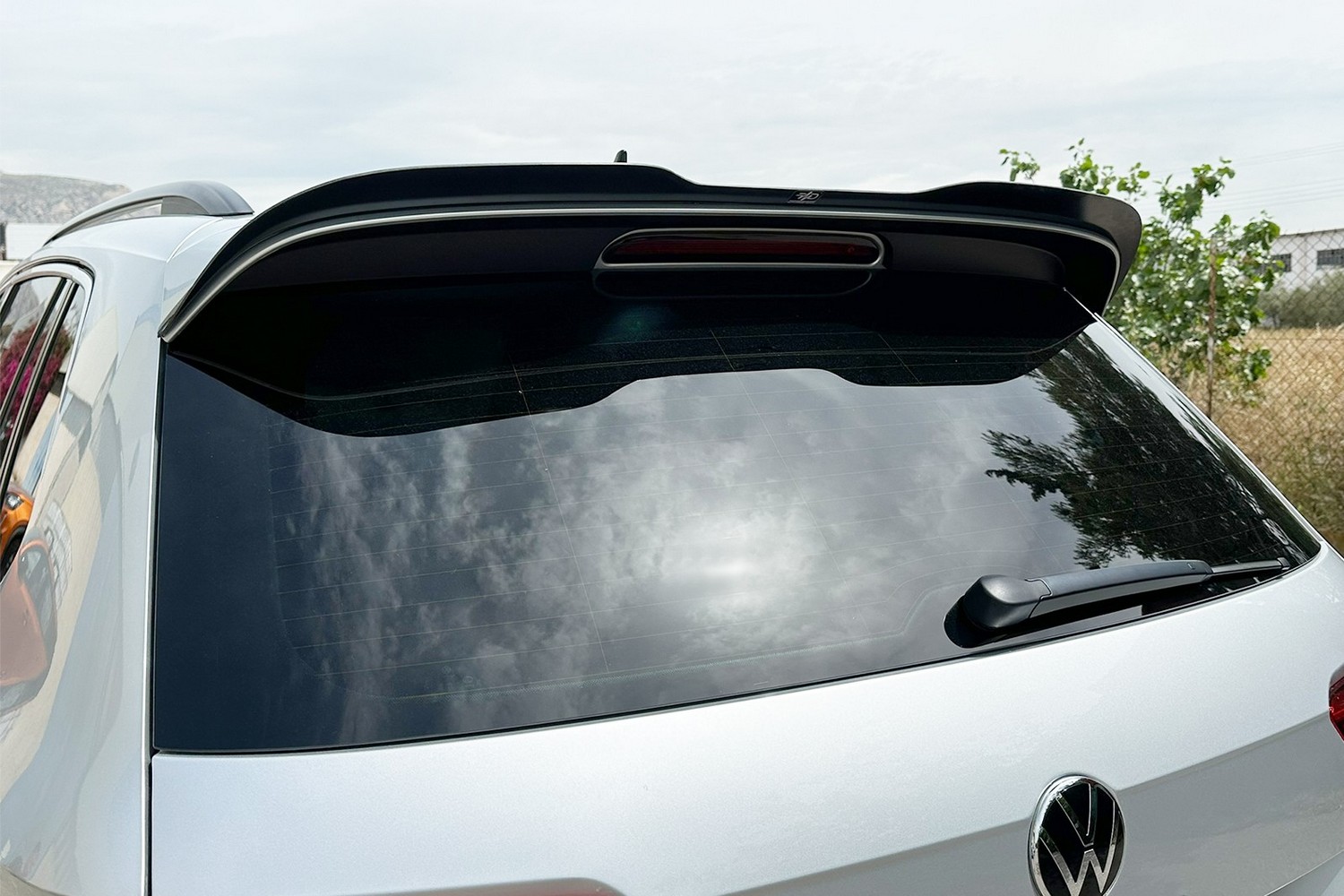 Lèvre de becquet de coffre Volkswagen convient à Tiguan II 2020-2024
