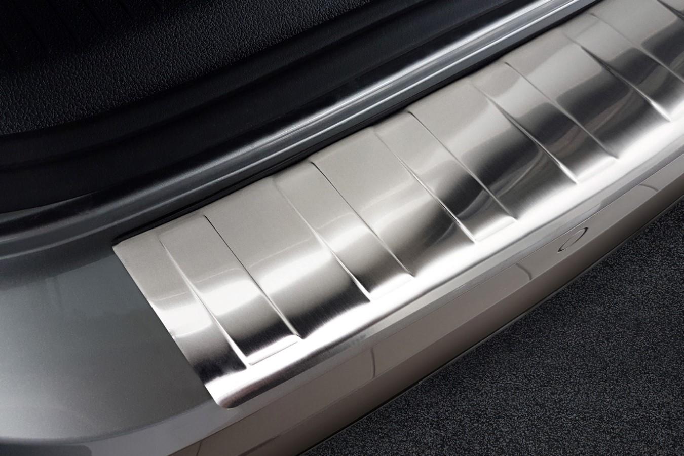 Volkswagen Golf VII Variant (5G) 2017-> wagon rear bumper protector stainless steel (VW35GOBP) (4)