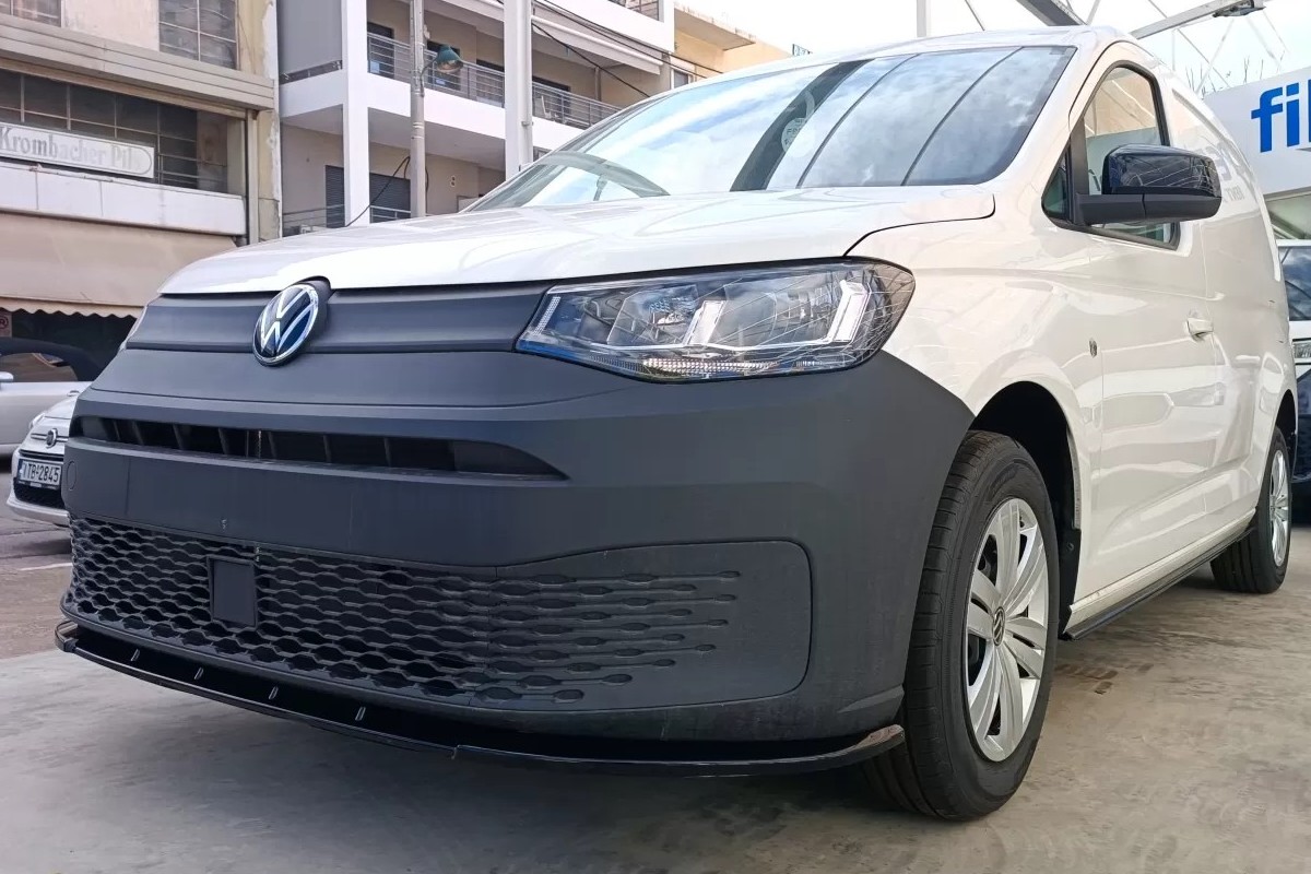Front spoiler suitable for Volkswagen Caddy (SB) 2020-present ABS