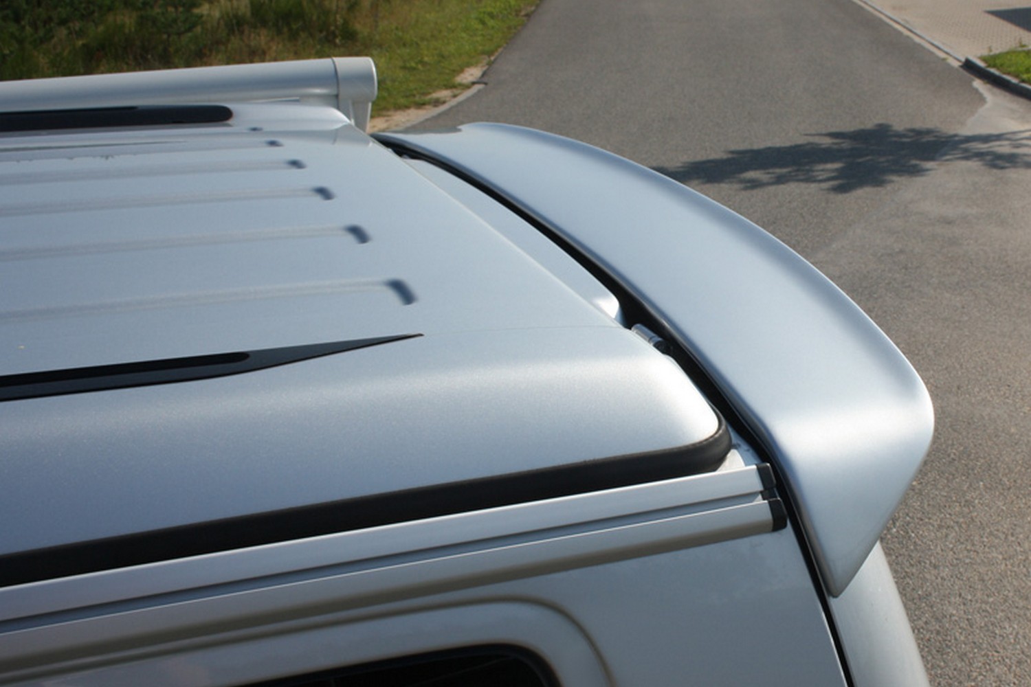Becquet de toit convient à Volkswagen Transporter T5 2003-2015
