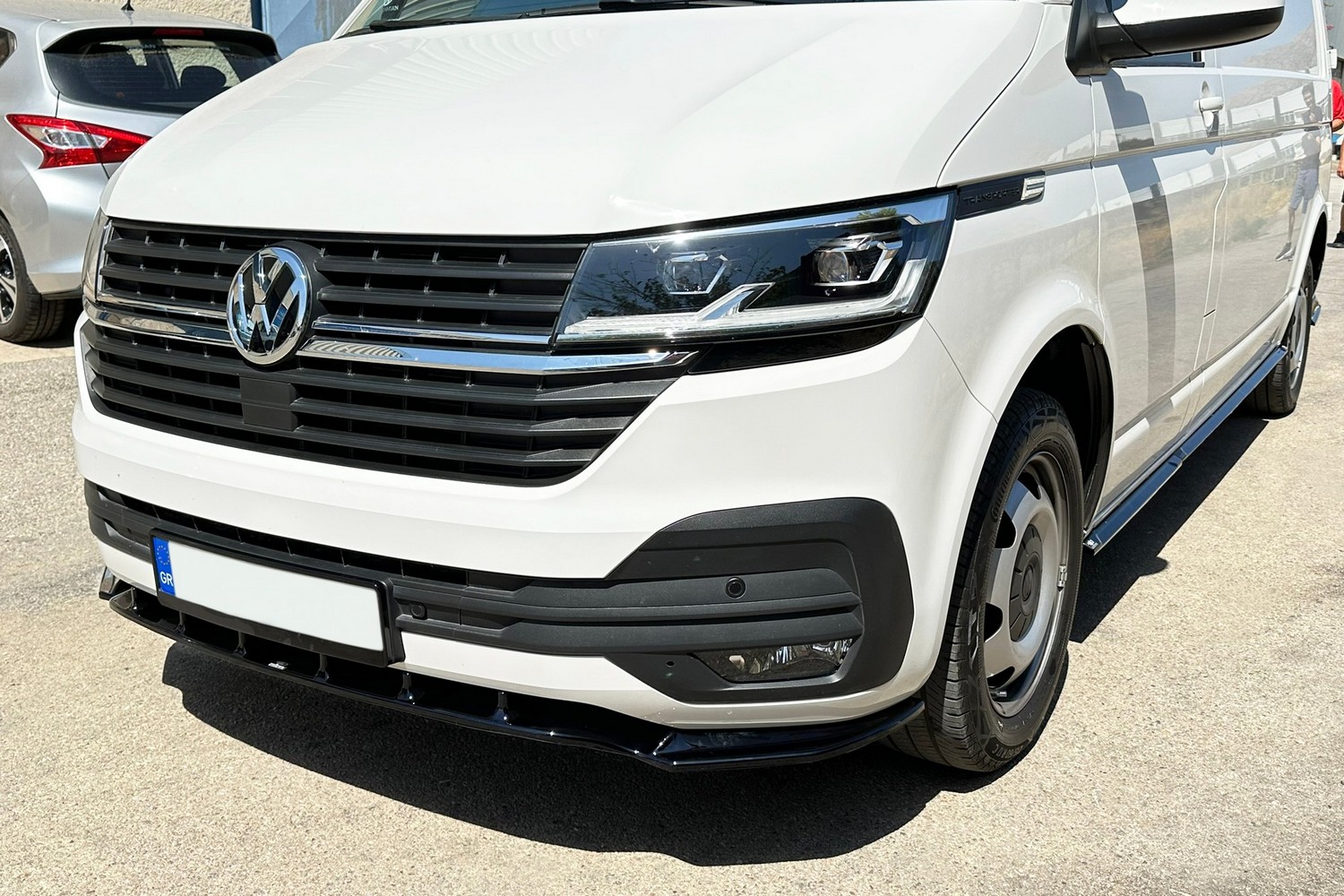 Front spoiler suitable for Volkswagen Transporter T6.1 2019-present