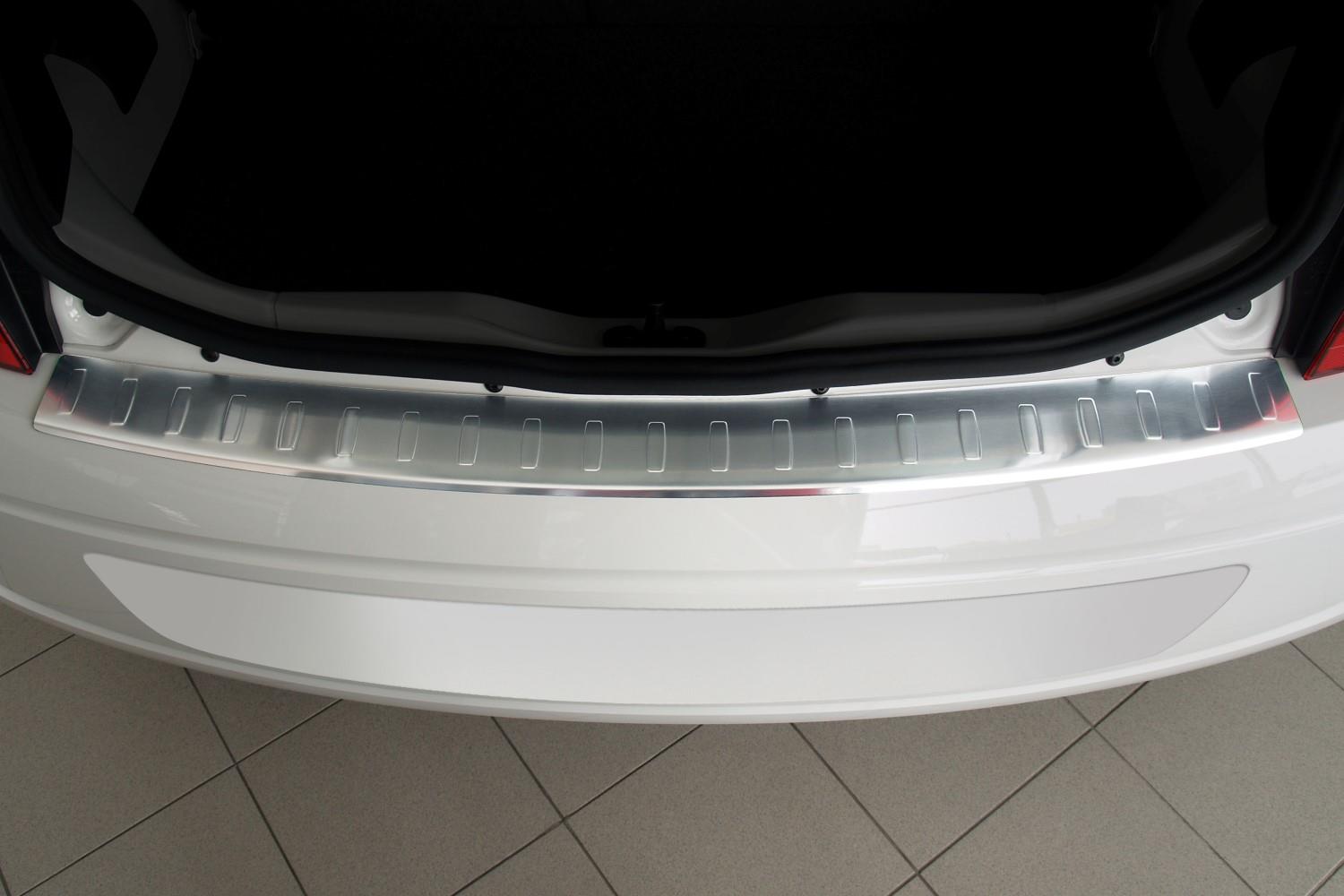 Volkswagen up! 2011-> 3 & 5-door hatchback rear bumper protector stainless steel (VW3UPBP) (2)