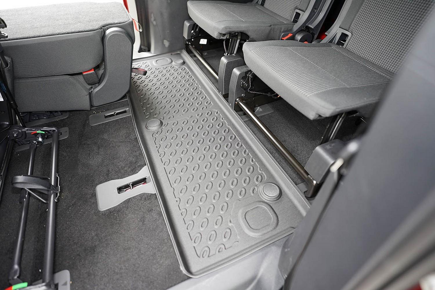 Fußmatten Volkswagen Caddy Maxi (SB) PE/TPE | CarParts-Expert