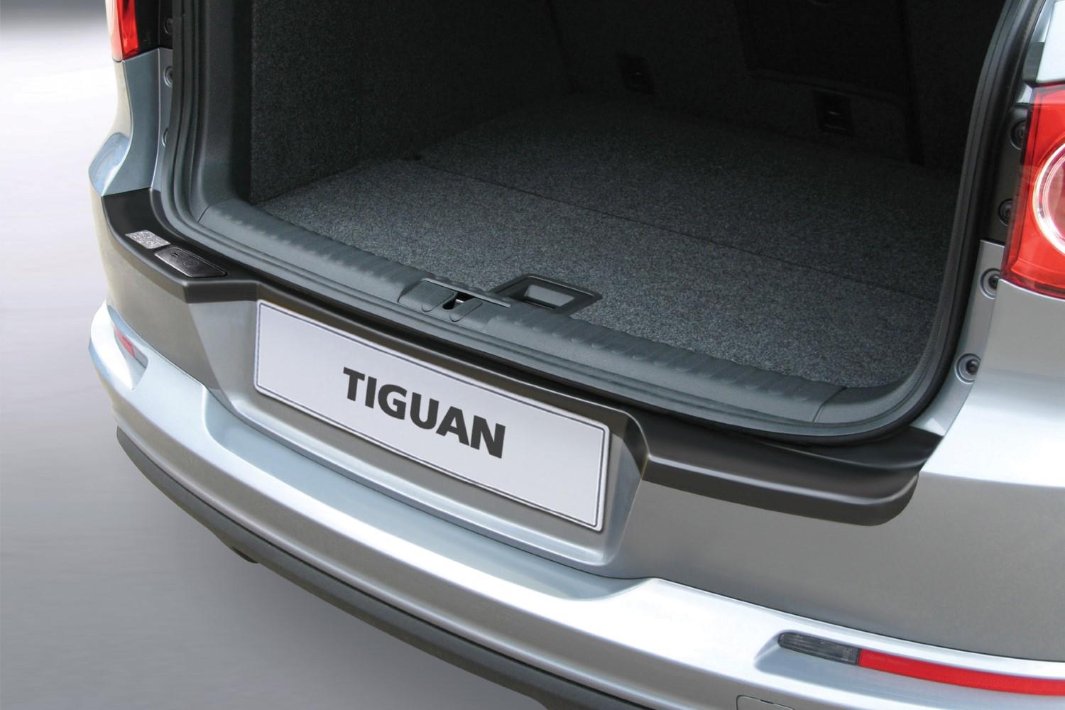 Rear bumper protector Volkswagen Tiguan (5N) 2007-2015 ABS - matt black