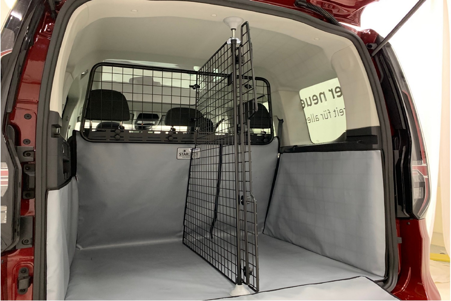 Hondenrek Volkswagen Caddy (SB) 2020-heden Kleinmetall Masterline