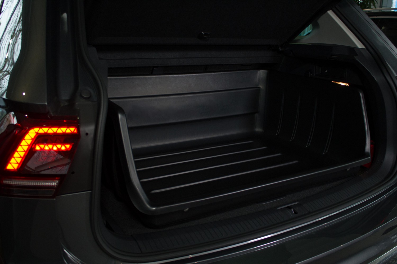 Boot liner suitable for Volkswagen Tiguan II Allspace 2017-2024 Boot-Guard 106 x 90 x 33 cm (VW7TIBG) (2)