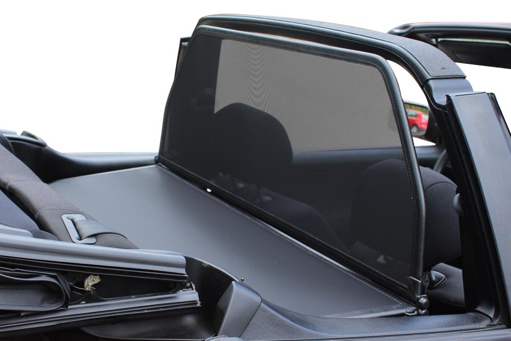 Wind deflector Volkswagen Golf III & IV Cabriolet (1J) 1997-2003 Black (8)