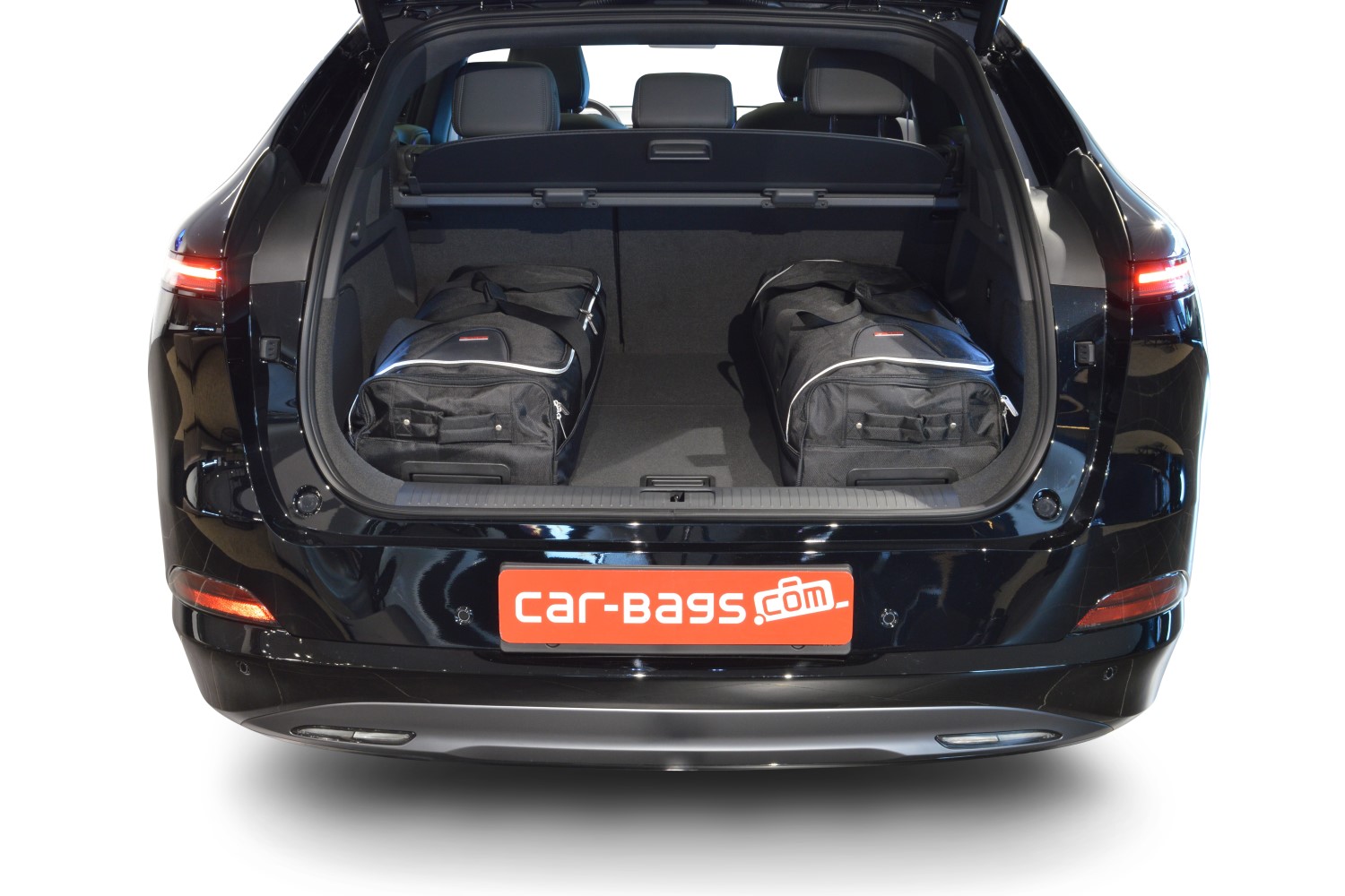 Travel bag set suitable for XPeng G6 2023-present Original (2) Travel bag set suitable for XPeng G6 2023-present Original (2)