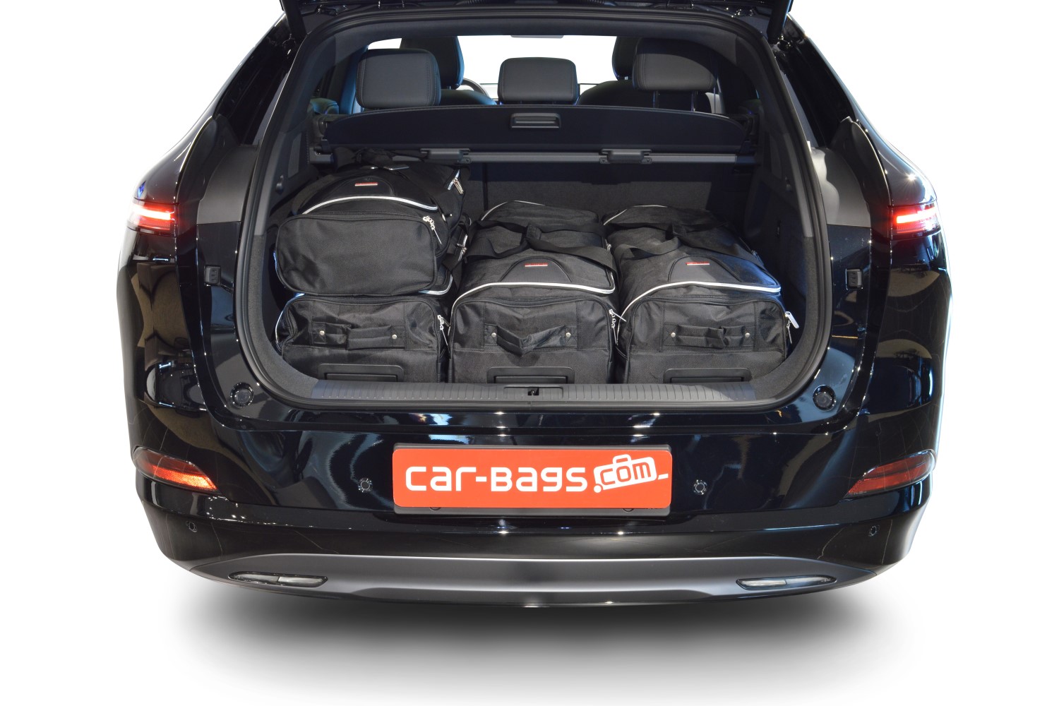 Travel bag set suitable for XPeng G6 2023-present Original (3) Travel bag set suitable for XPeng G6 2023-present Original (3)